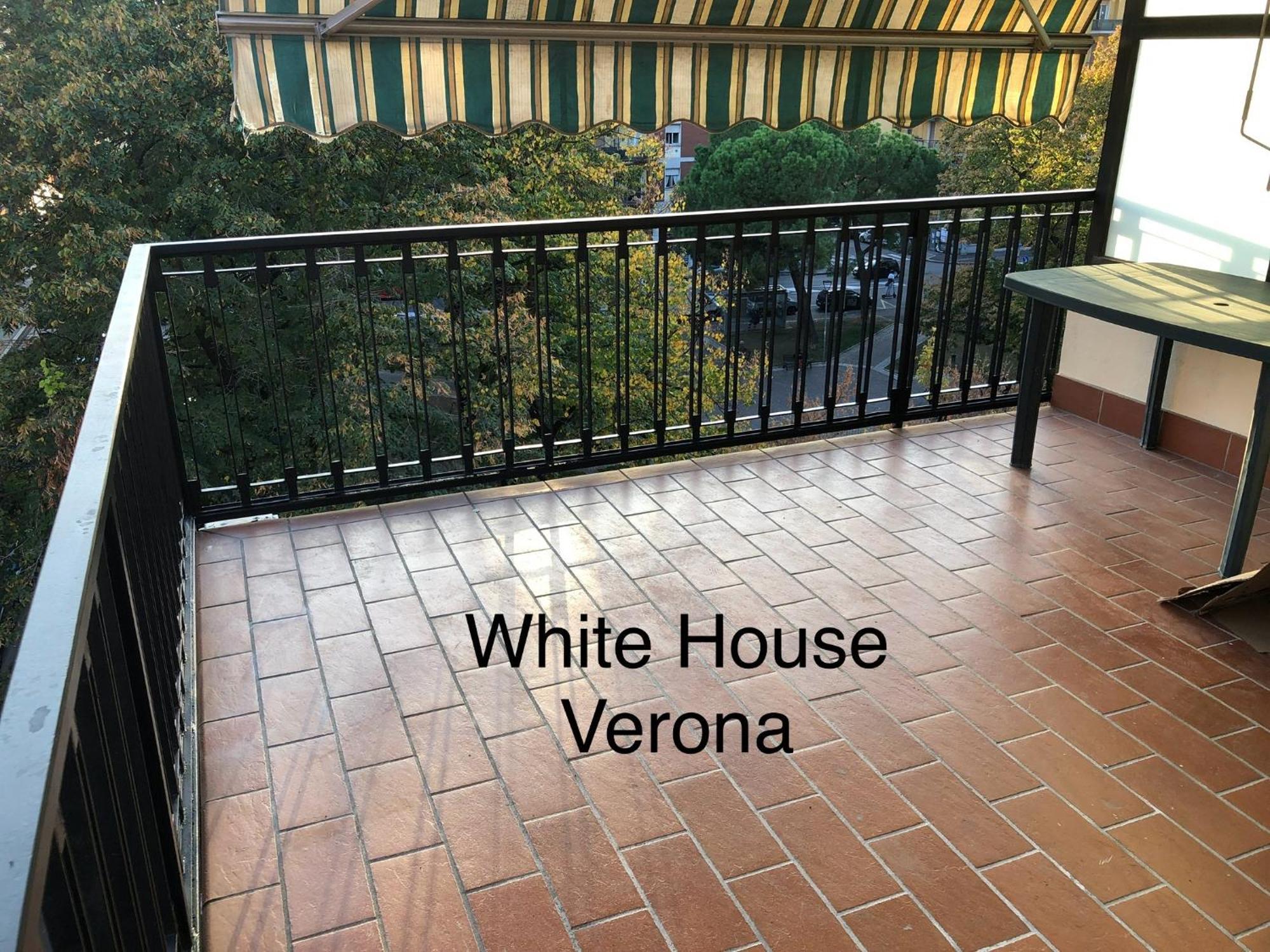 Apartmán White House Verona Exteriér fotografie